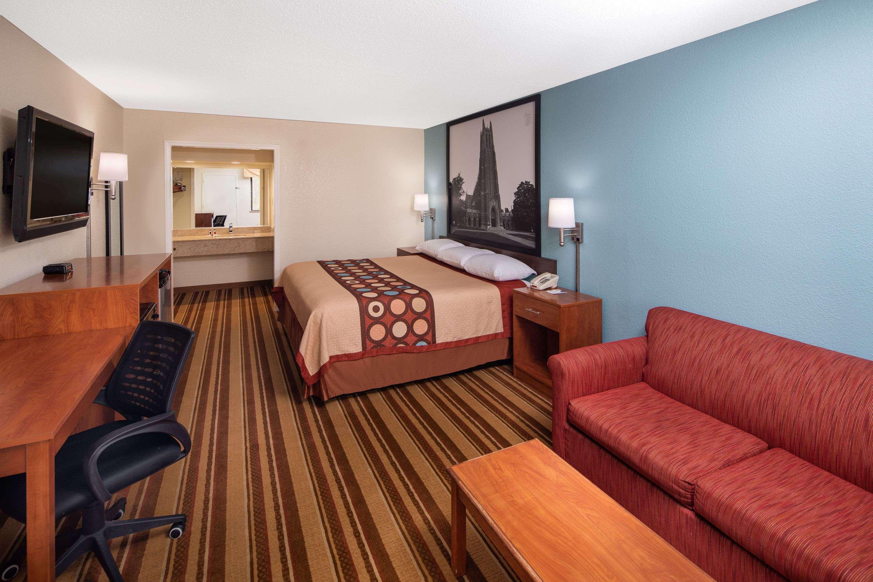 Motel Super 8 By Wyndham Burlington Nc Exteriér fotografie